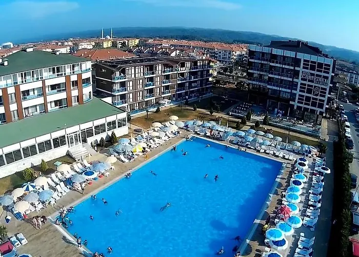 Carpediem Diamond Hotel