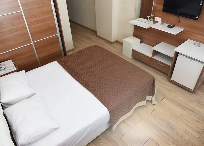 Carpediem Diamond Hotel *